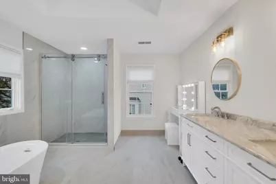 8403 Woodford Forest Place, Vienna, VA 22182 - Photo 41