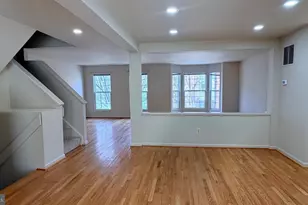 9407 Van Arsdale Dr, Vienna, VA 22181 - Photo 7