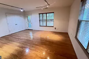 4100 Flower Box Ct, Fairfax, VA 22030 - Photo 35