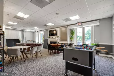 2726 Gallows Road #915, Vienna, VA 22180 - Photo 25