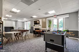 2726 Gallows Rd, Vienna, VA 22180 - Photo 25