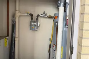 2726 Gallows Rd, Vienna, VA 22180 - Photo 17