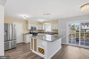 15123 Philip Lee Rd, Chantilly, VA 20151 - Photo 3