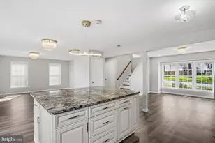 15123 Philip Lee Rd, Chantilly, VA 20151 - Photo 7