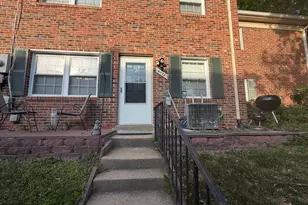 9778 Hagel Cir, Lorton, VA 22079 - Photo 3