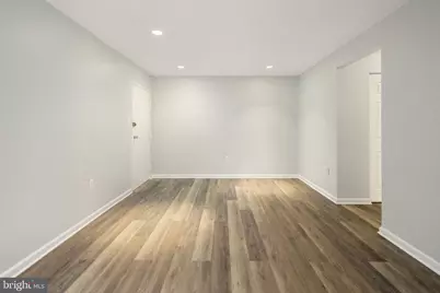 3354 Woodburn Road #14, Annandale, VA 22003 - Photo 5