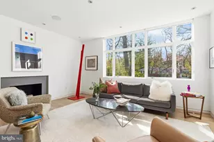 6016 Chesterbrook Rd, McLean, VA 22101 - Photo 9