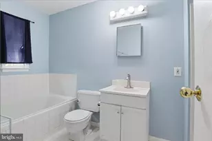 459 Virginia Ave, Herndon, VA 20170 - Photo 23