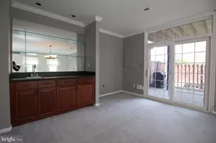 6423 Little Potters Ln, Alexandria, VA 22310 - Photo 5