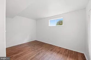 1747 Cy Ct, Vienna, VA 22182 - Photo 11