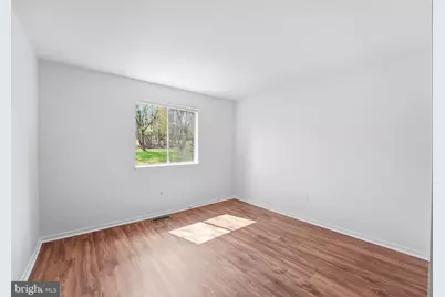 1747 Cy Court, Vienna, VA 22182 - Photo 13