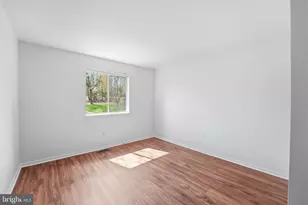 1747 Cy Ct, Vienna, VA 22182 - Photo 13