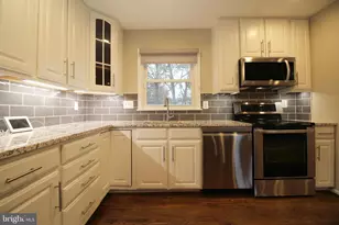 4500 Lantern Pl, Alexandria, VA 22306 - Photo 9