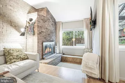 11915 Escalante Court, Reston, VA 20191 - Photo 7