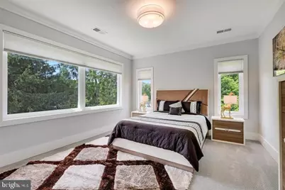 9604 Pembroke Place, Vienna, VA 22182 - Photo 37