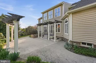 888 Ballou St, Herndon, VA 20170 - Photo 67