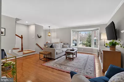 4830 Treasure Court, Fairfax, VA 22032 - Photo 9