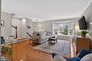 4830 Treasure Ct, Fairfax, VA 22032 - Photo 9