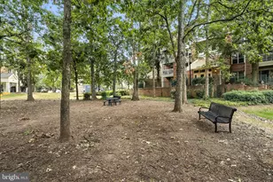 2204 Westcourt Ln, Herndon, VA 20170 - Photo 17