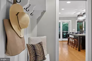 1854 Abbotsford Dr, Vienna, VA 22182 - Photo 25