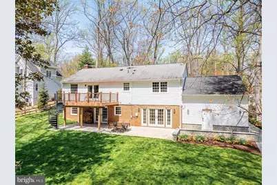 9201 Weant Drive, Great Falls, VA 22066 - Photo 9