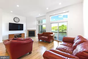 11163 Lake Chapel Ln, Reston, VA 20191 - Photo 25