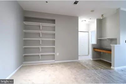 5117 Travis Edward Way #5117E, Centreville, VA 20120 - Photo 9