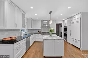 1205 Suffield Dr, McLean, VA 22101 - Photo 9