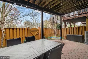 5153 Ballycastle Cir, Alexandria, VA 22315 - Photo 41