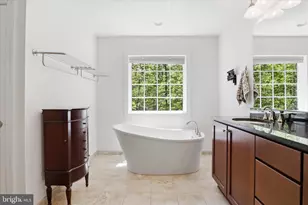 8383 Edward Carr Ct, Springfield, VA 22153 - Photo 27