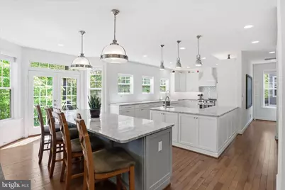 8383 Edward Carr Court, Springfield, VA 22153 - Photo 9