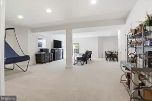 8383 Edward Carr Ct, Springfield, VA 22153 - Photo 33