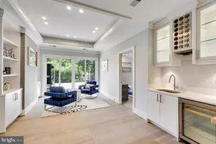 9604 Pembroke Pl, Vienna, VA 22182 - Photo 25