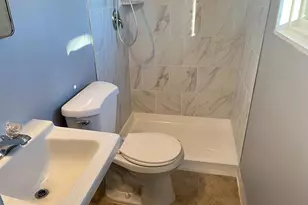 6323 Fenton Ct, Alexandria, VA 22312 - Photo 13