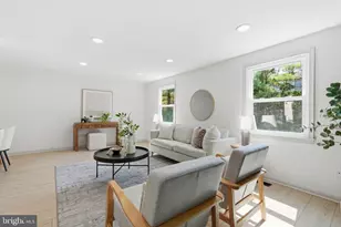 2984 Blaketon Ln, Oakton, VA 22124 - Photo 3