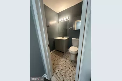 218 Locust Street SE #143, Vienna, VA 22180 - Photo 11