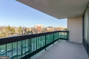 3701 S George Mason Dr, Falls Church, VA 22041 - Photo 7