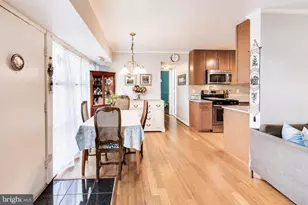 4909 Americana Dr, Annandale, VA 22003 - Photo 11