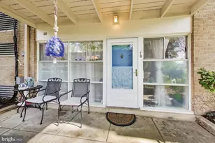 4909 Americana Dr, Annandale, VA 22003 - Photo 5