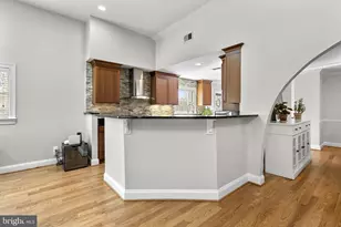 6415 Shady Ln, Falls Church, VA 22042 - Photo 17