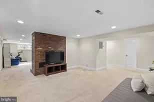 6415 Shady Ln, Falls Church, VA 22042 - Photo 47