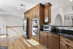 6415 Shady Ln, Falls Church, VA 22042 - Photo 19