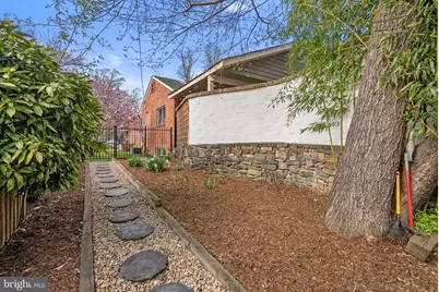 6415 Shady Lane, Falls Church, VA 22042 - Photo 7