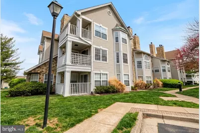 5624 Willoughby Newton Drive #13, Centreville, VA 20120 - Photo 1