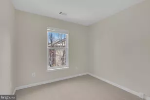 11481 Carriage Gate Ct, Fairfax, VA 22030 - Photo 29