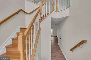 11481 Carriage Gate Ct, Fairfax, VA 22030 - Photo 5