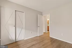 1706 Fantasia Cir, Herndon, VA 20170 - Photo 15