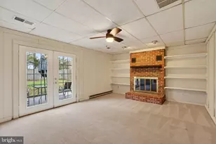 1706 Fantasia Cir, Herndon, VA 20170 - Photo 9