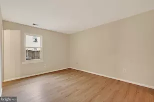 1706 Fantasia Cir, Herndon, VA 20170 - Photo 19