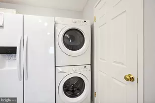 5902 Mt Eagle Dr, Alexandria, VA 22303 - Photo 31